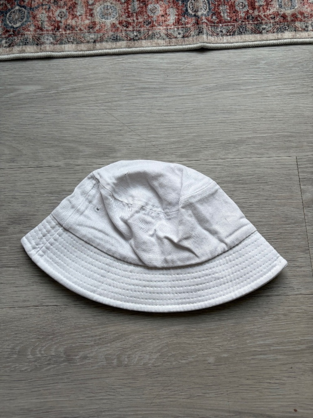 White bucket hat